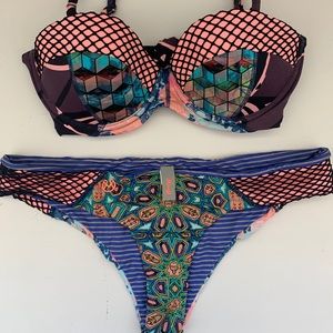 MAAJI BIKINI bathing suit like new!
